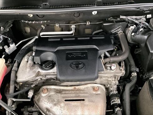 Used 2017 Toyota RAV4 XLE image 30