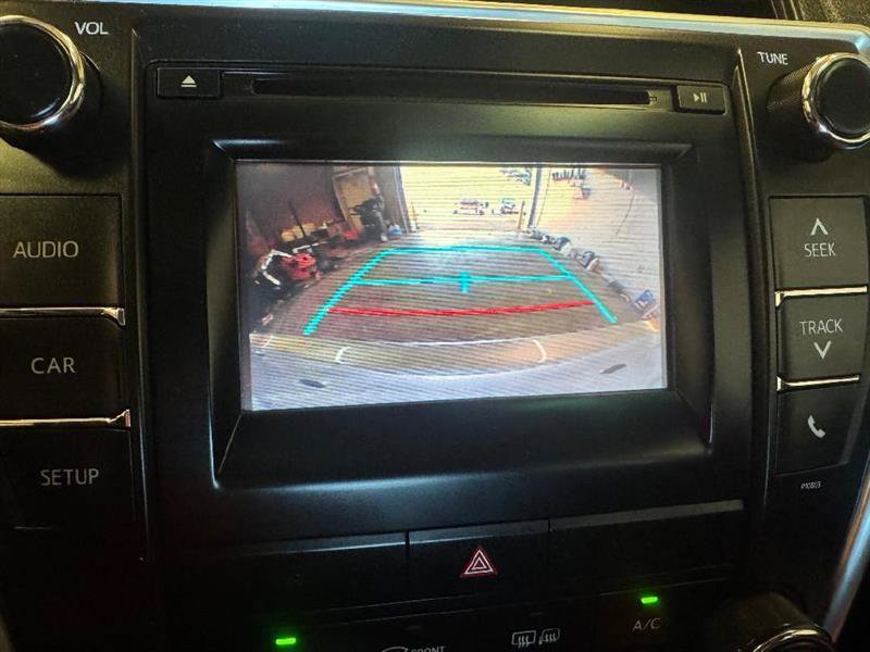 Used 2015 Toyota Camry LE FWD image 35