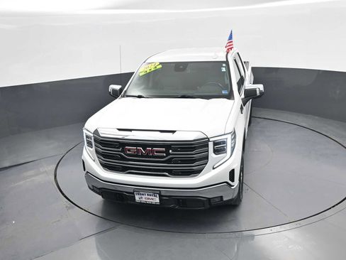 Used 2024 GMC Sierra 1500 SLT AWD/4WD image 30