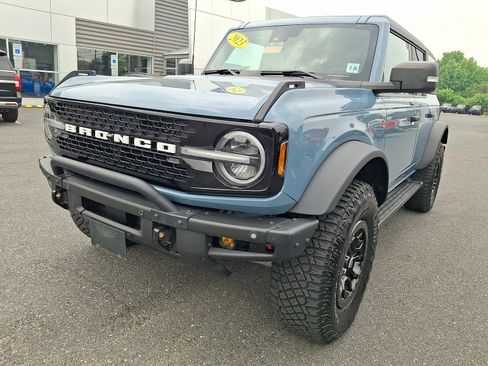 Certified 2023 Ford Bronco Wildtrak AWD/4WD image 4