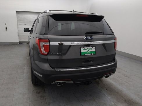 Used 2018 Ford Explorer Limited image 6