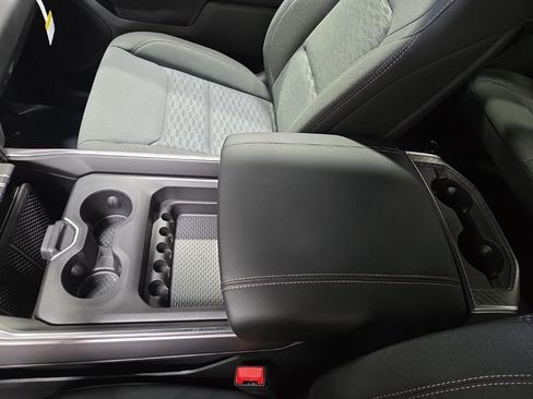 New 2026 RAM 1500 4x4 Crew Cab image 26