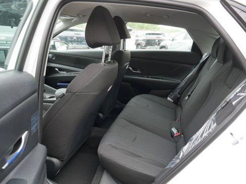 New 2026 Hyundai Elantra SE FWD image 6
