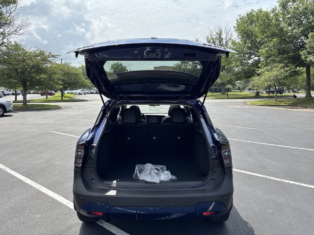 New 2026 Nissan Kicks SR w/ SR Premium Package AWD/4WD image 23