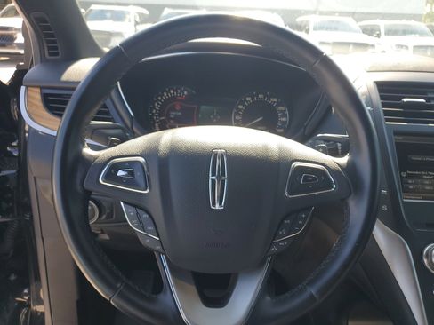 Used 2015 Lincoln MKC FWD w/ Equipment Group 101A Select image 19