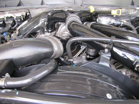 Used 2016 Ford F250 Lariat w/ Chrome Package AWD/4WD image 39