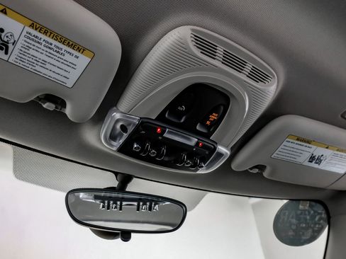 Used 2019 MINI Cooper 2-Door Hardtop FWD image 16
