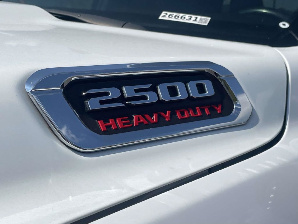 Used 2024 RAM 2500 Big Horn AWD/4WD image 29