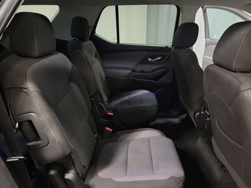 Used 2020 Chevrolet Traverse LT w/ LPO, Floor Liner Package image 22