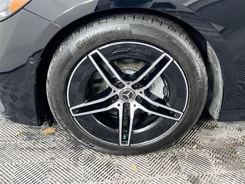 Used 2025 Mercedes-Benz E 350 4MATIC Sedan image 28