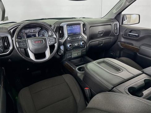 Used 2020 GMC Sierra 1500 Elevation w/ Elevation Value Package image 26