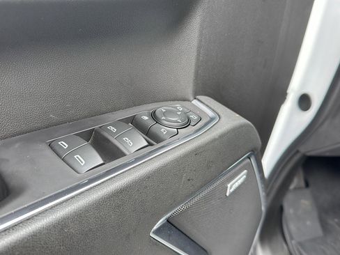 Used 2024 GMC Sierra 1500 SLT w/ SLT Premium Plus Package image 30