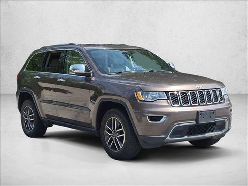 Used 2019 Jeep Grand Cherokee Limited AWD/4WD image 3