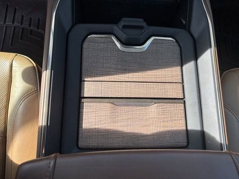 Used 2022 RAM 3500 Limited image 32