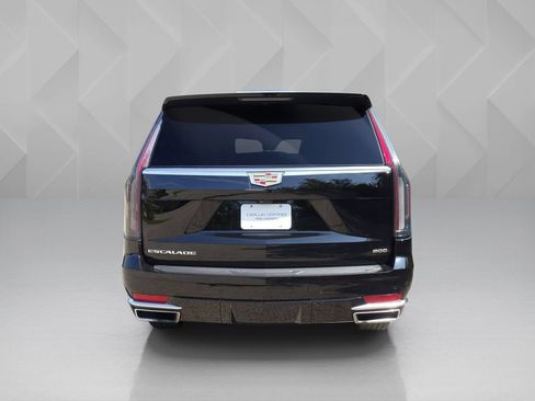 Certified 2024 Cadillac Escalade ESV Premium Luxury AWD/4WD image 4
