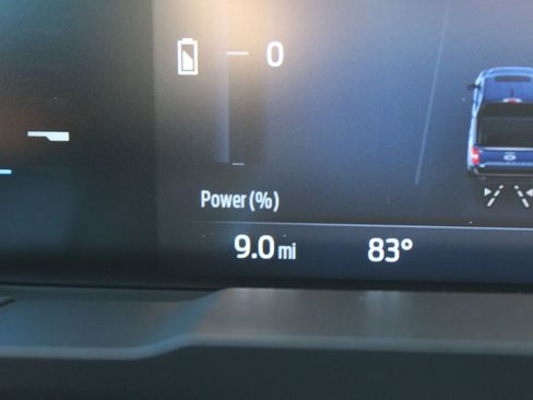 New 2025 Ford Maverick XLT image 23