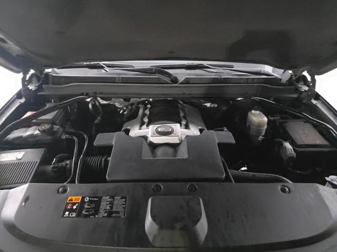 Used 2016 Cadillac Escalade Premium image 17