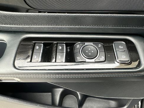 Used 2025 Lincoln Aviator Premiere image 27