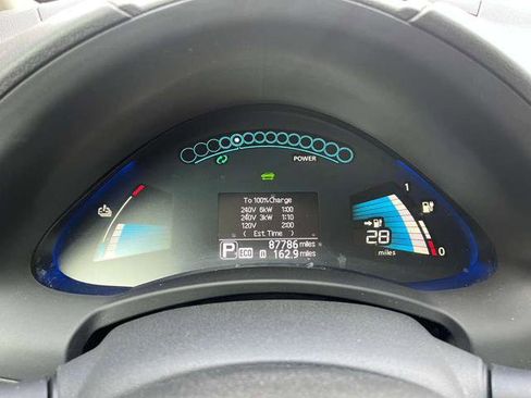 Used 2015 Nissan Leaf S w/ Charge Package image 21