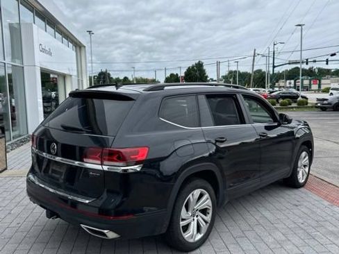 Used 2023 Volkswagen Atlas SE w/ Panoramic Sunroof Package AWD/4WD image 8