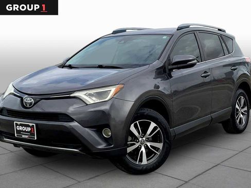 Used 2018 Toyota RAV4 XLE w/ Plus Extra Value Package image 1