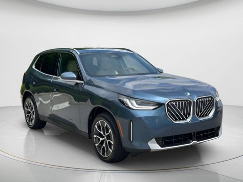 New 2026 BMW X3 xDrive30i w/ Convenience Package AWD/4WD image 3