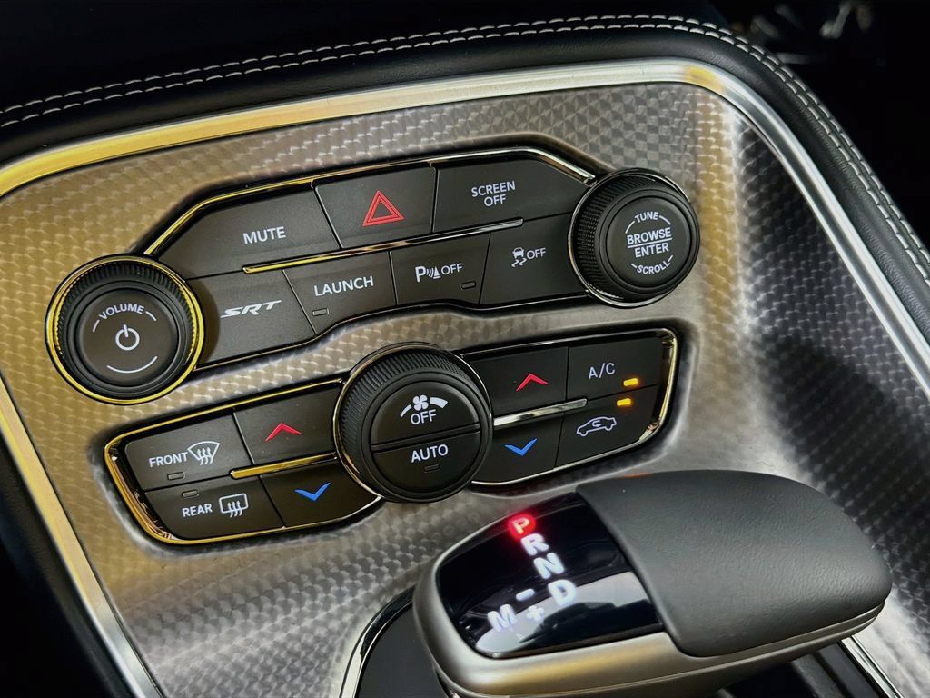 Used 2021 Dodge Challenger SRT Hellcat RWD image 15