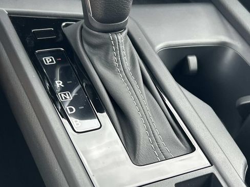 New 2026 Nissan Sentra SV w/ Floor Mat Package FWD image 31