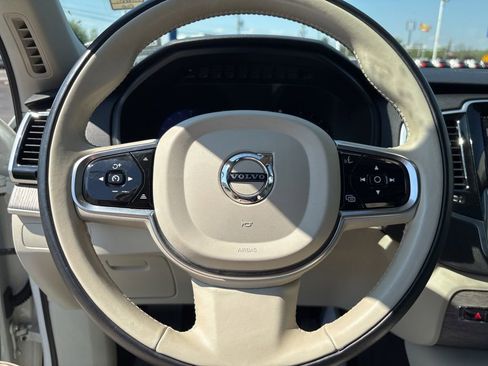 Used 2023 Volvo XC90 B6 Plus w/ Protection Package Premier AWD/4WD image 19