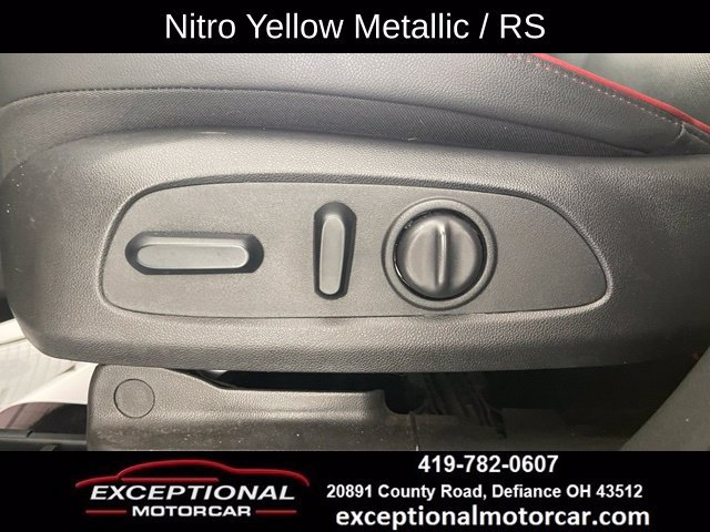 Used 2024 Chevrolet TrailBlazer RS w/ Convenience Package AWD/4WD image 35