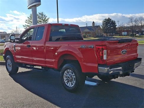 Used 2019 Ford F250 XL w/ XL Value Package image 4