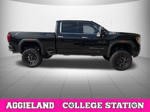 Used 2020 GMC Sierra 2500 Denali w/ Denali Ultimate Package image 3