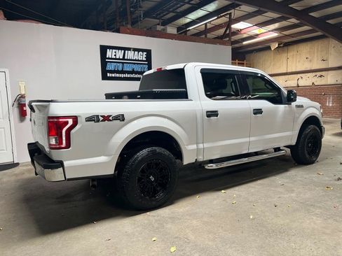 Used 2015 Ford F150 XLT AWD/4WD image 3