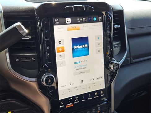 Certified 2022 RAM 3500 Laramie image 31