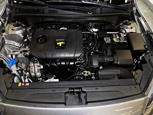 Used 2023 Kia Forte LXS FWD image 22