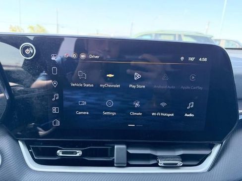 Used 2026 Chevrolet Equinox LT w/ Convenience Package II FWD image 25