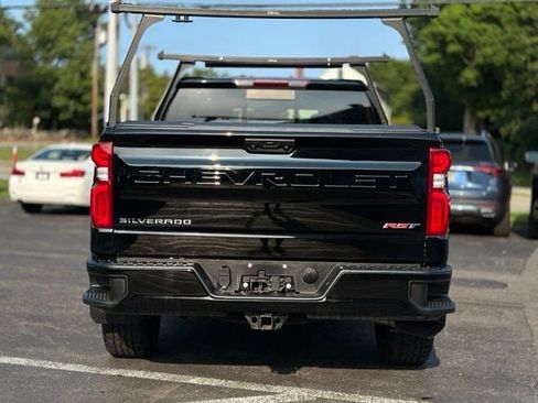 Used 2024 Chevrolet Silverado 1500 RST w/ Convenience Package II AWD/4WD image 4