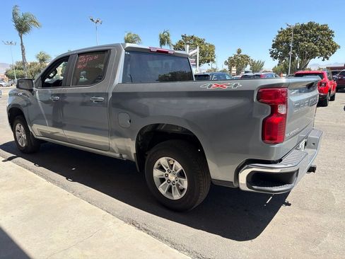 Used 2025 Chevrolet Silverado 1500 LT AWD/4WD image 3