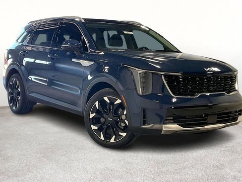 Used 2025 Kia Sorento SX FWD image 1