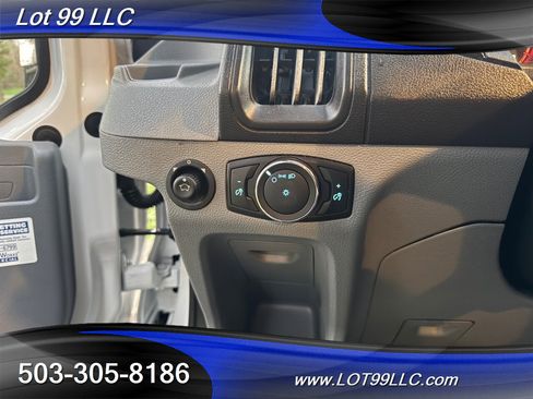 Used 2018 Ford Transit 150 XL image 35