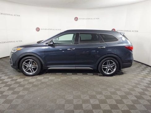 Used 2017 Hyundai Santa Fe Limited w/ Cargo Package AWD/4WD image 8