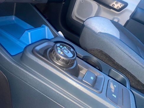 New 2025 Ford Maverick XLT w/ XLT Luxury Package image 28