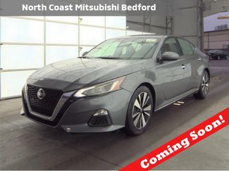 Used 2021 Nissan Altima 2.5 SV video 1