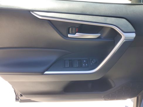 Certified 2025 Toyota RAV4 XLE w/ Convenience Package AWD/4WD image 20
