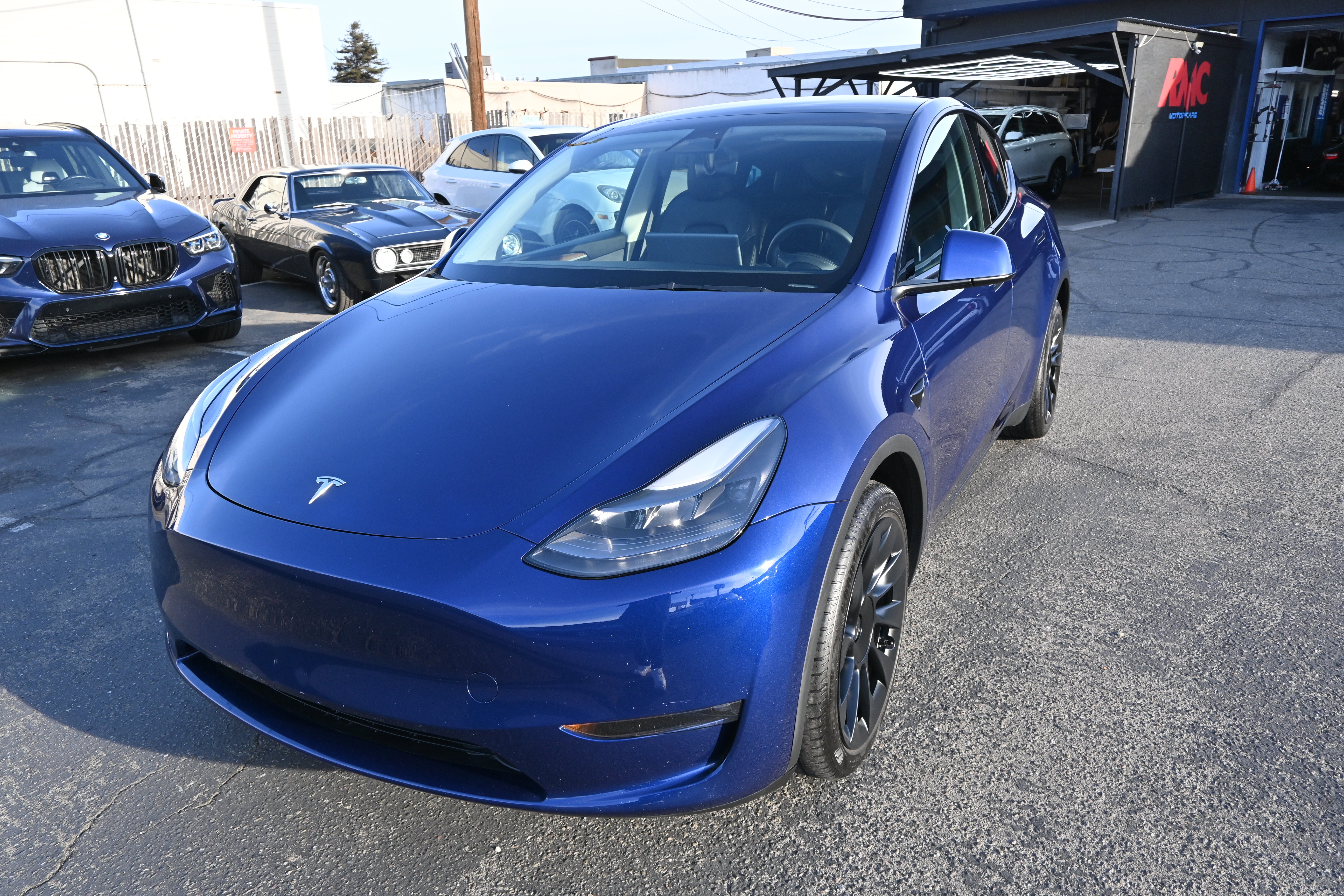 Used 2023 Tesla Model Y Long Range AWD/4WD image 16