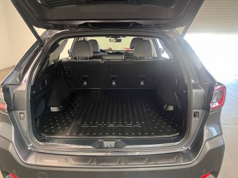 Used 2025 Subaru Outback Limited image 16