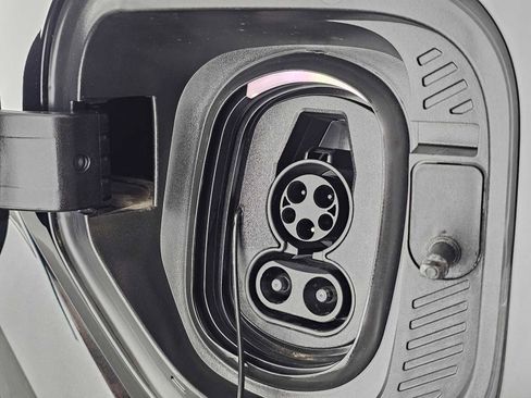 Used 2025 GMC Hummer EV 3X w/ Extreme Off-Road Package image 14