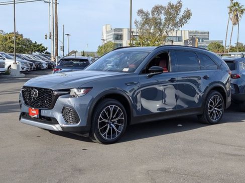 Certified 2025 MAZDA CX-70 Plug-In Hybrid w/ Premium Plus AWD/4WD image 7