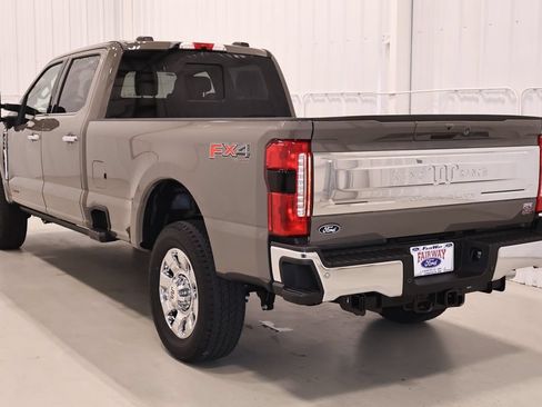 New 2027 Ford F350 King Ranch w/ Chrome Package AWD/4WD image 7