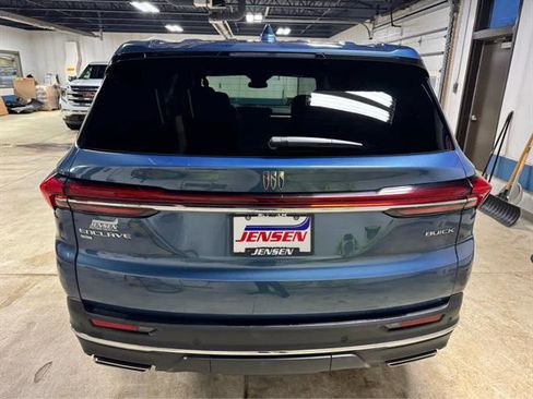 Certified 2025 Buick Enclave Preferred AWD/4WD image 4